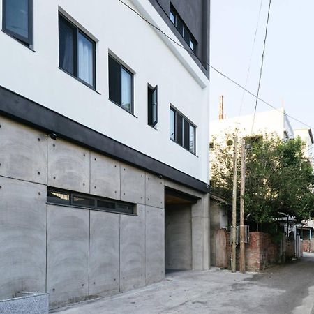Puli House Hotel ภายนอก รูปภาพ